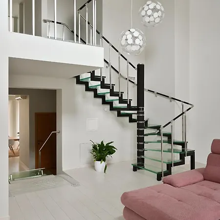 Apartment 3-story Penthouse In Old Riga