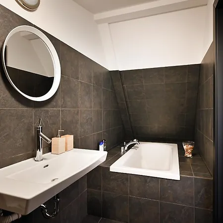 3-story Penthouse In Old 아파트 리가