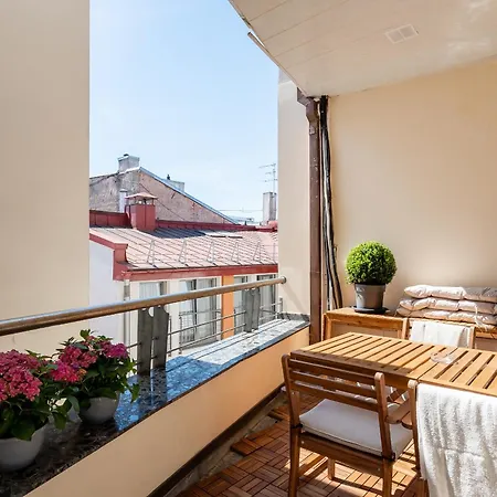 3-story Penthouse In Old