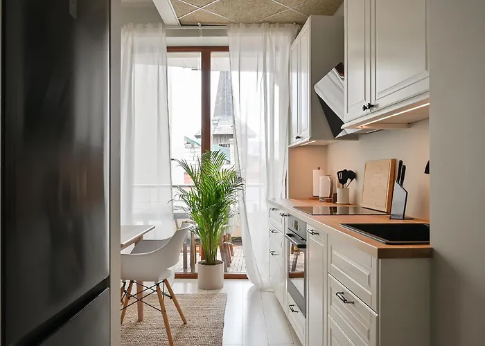 3-story Penthouse In Old Dzīvoklis