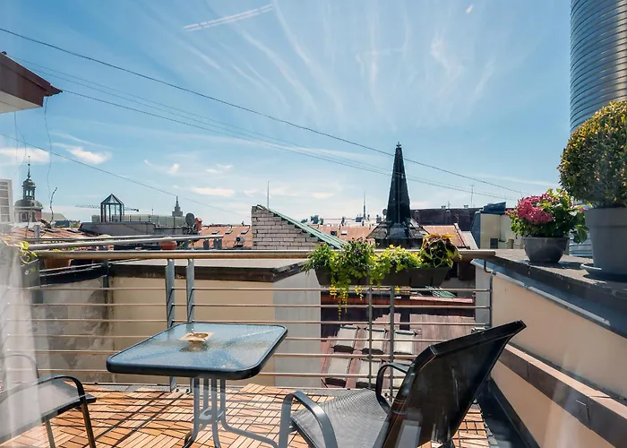 3-story Penthouse In Old Dzīvoklis *