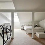 3-story Penthouse In Old