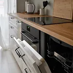 3-story Penthouse In Old Apartman *