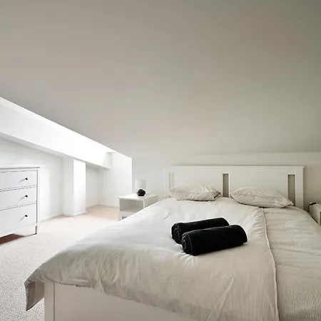 3-story Penthouse In Old *