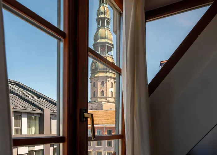 3-story Penthouse In Old *