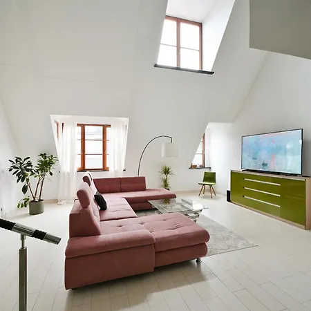 3-story Penthouse In Old Daire Riga